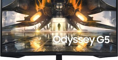 monitor curvo Samsung Odyssey G55A